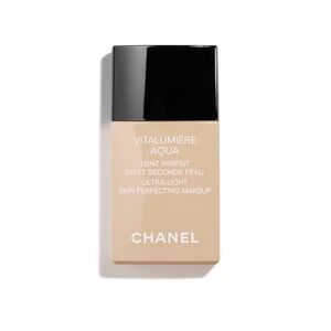 CHANEL Vitalumière Aqua Ultra-Light Makeup - Light Beige (BEIGE ROSÉ)